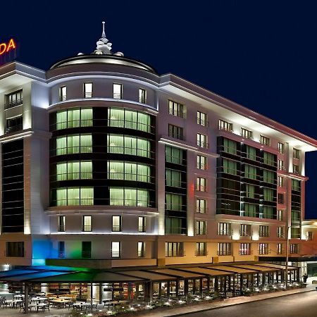 Ramada Plaza By Wyndham Eskişehir Exterior foto