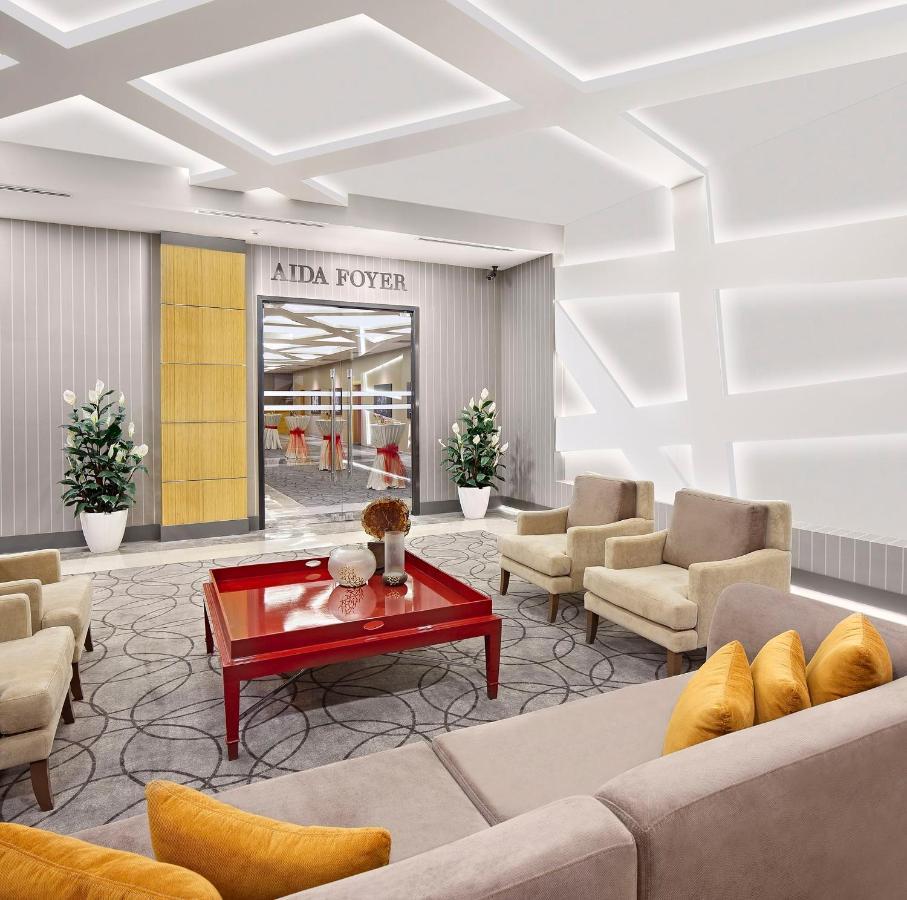 Ramada Plaza By Wyndham Eskişehir Exterior foto
