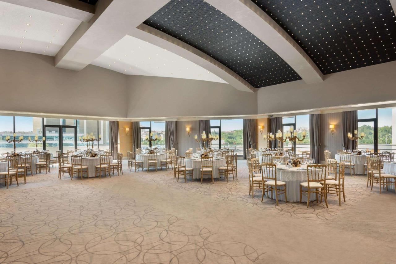 Ramada Plaza By Wyndham Eskişehir Exterior foto