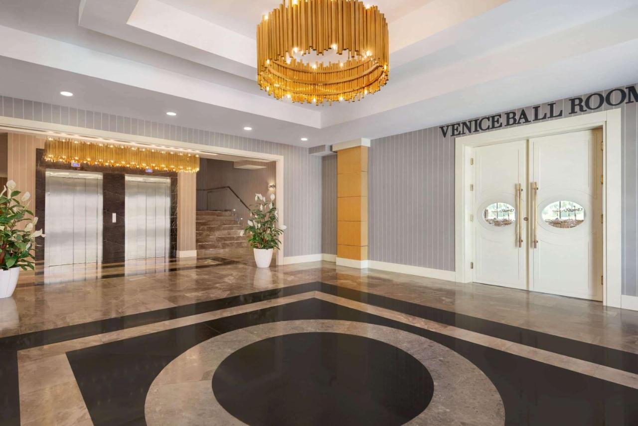 Ramada Plaza By Wyndham Eskişehir Exterior foto