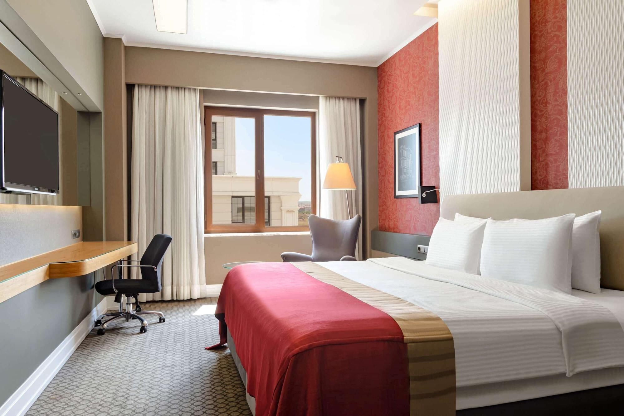Ramada Plaza By Wyndham Eskişehir Exterior foto